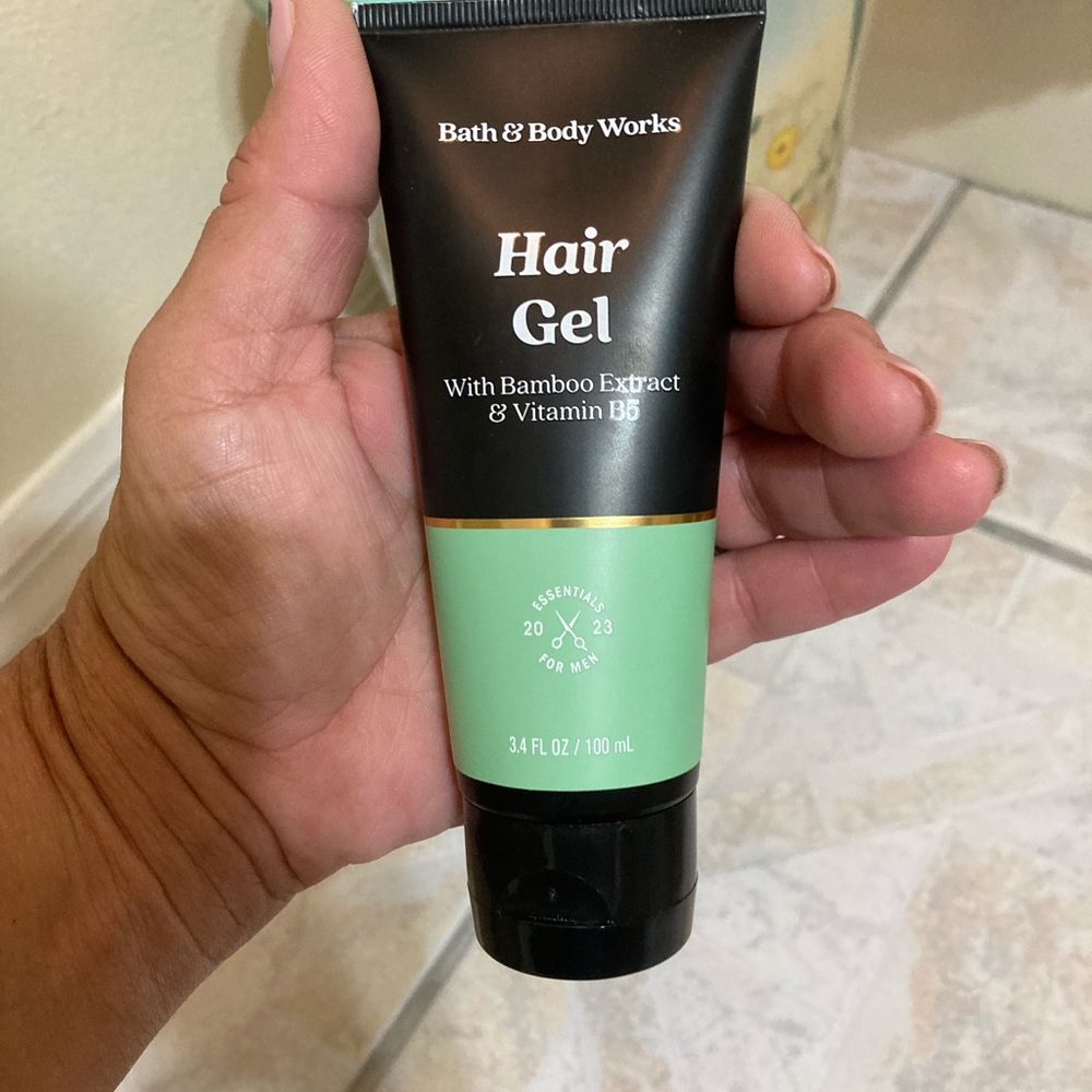 Men’s hygiene bundle NWT